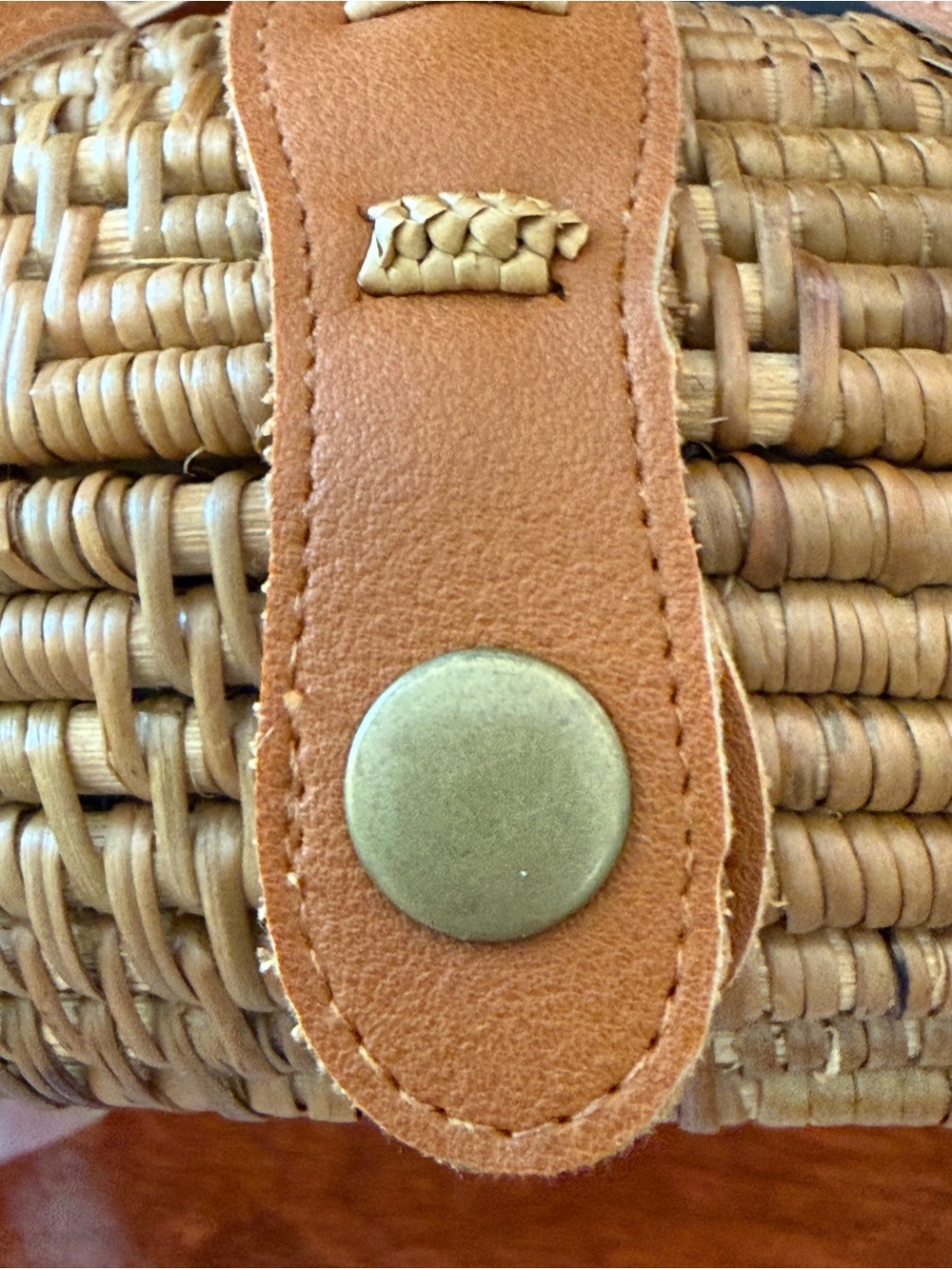 Round Rattan Crossbody Bag Basket Box Purse - Picture 6 of 6